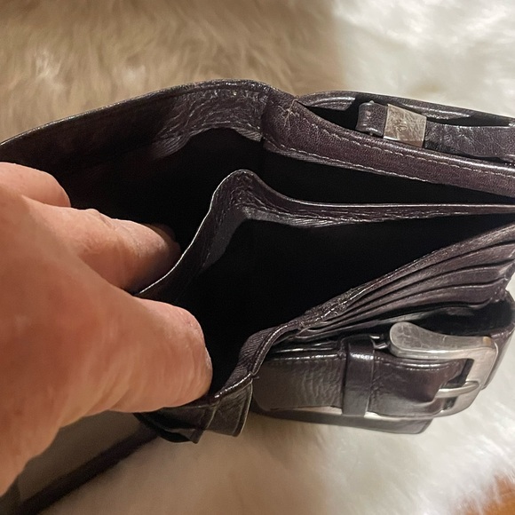 Kenneth Cole leather wallet - Picture 12 of 14